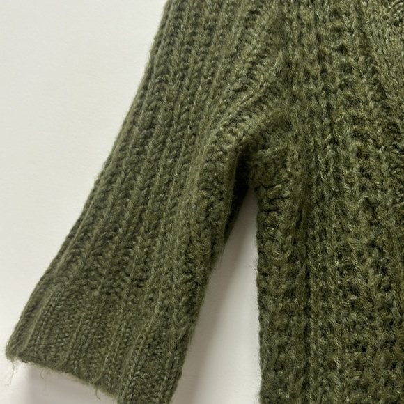 Charlotte russe olive color long sweater size L - Picture 4 of 14